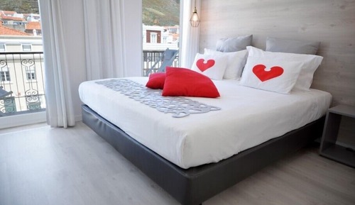 Double or Twin Room, Partial Sea View