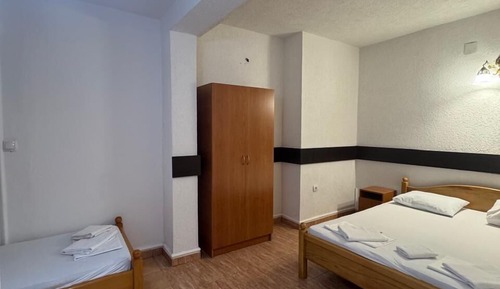 Basic Apartment, 1 Bedroom, Balcony, Partial Sea View