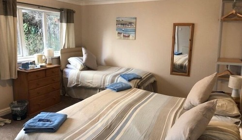 Standard Suite, Ensuite (Rear Room)