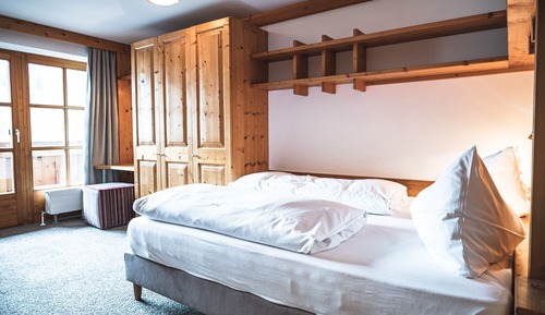 Family Suite, 2 Bedrooms, Balcony, Mountain View