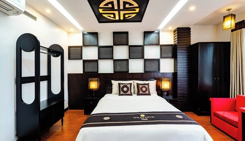 Deluxe Double Room, 1 King Bed, Garden View