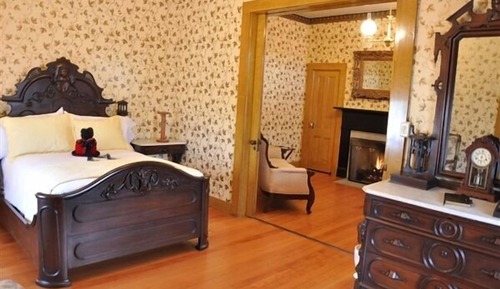 Grand Suite, 1 Bedroom, Balcony, Park View (Seeley Suite)