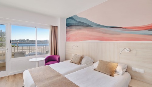 Double Room, Balcony