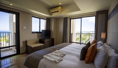 Corner suite, Non Smoking (4 Pax Use)