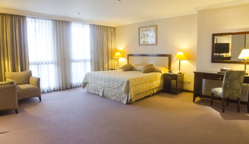 Deluxe Room, 1 King Bed (Multi Use)