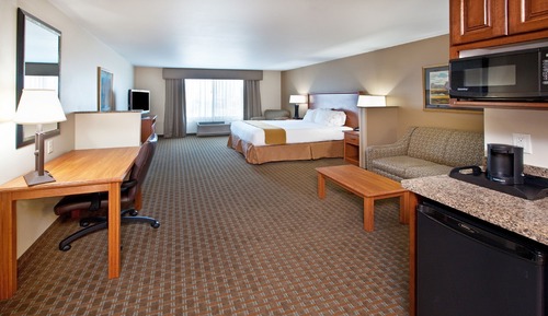 Suite, 1 King Bed with Sofa bed