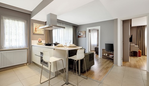 Executive Suite