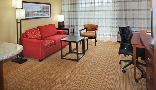 Suite, 1 Bedroom, Balcony
