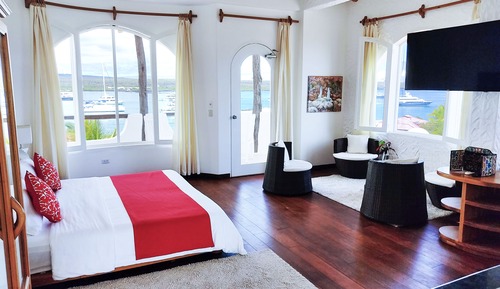 Suite, Sea View