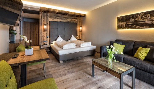 Superior Suite, 2 Bedrooms, Balcony, Garden Area