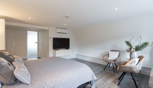 Superior room with whirlpool