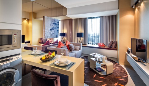 Executive Deluxe Suite
