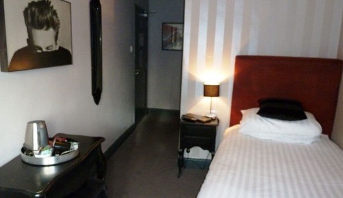Single Room