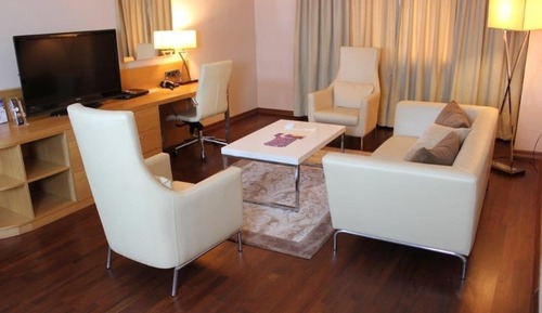 Junior Studio Suite