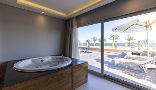 Presidential Suite (Posh Club)