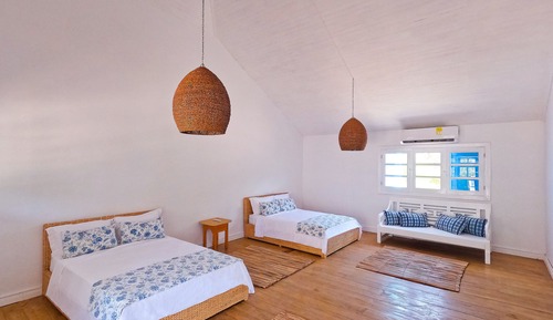 Family Room, Garden View