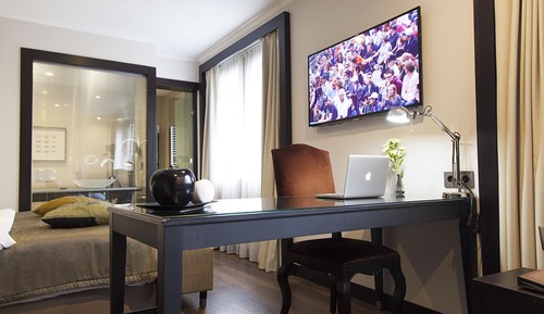 Grand Double Room (Deluxe)
