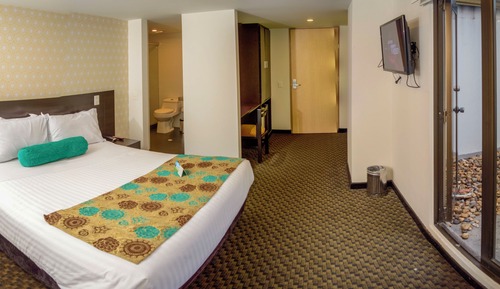 Business Triple Room