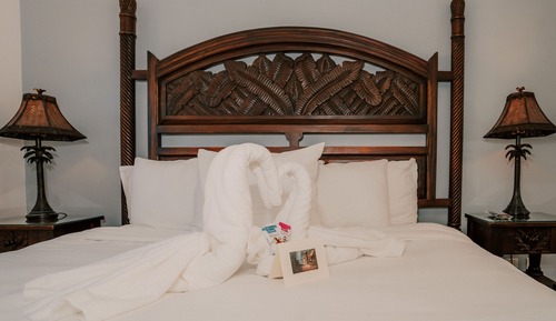 Deluxe Room, 1 King Bed, Ocean View