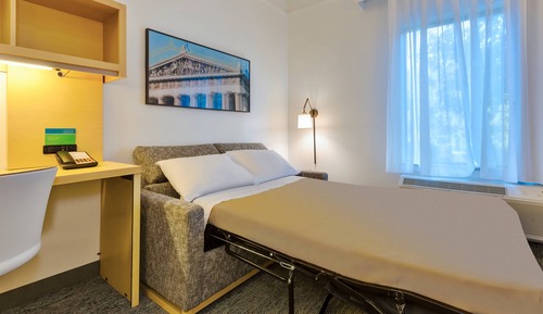 Studio, 2 Queen Beds
