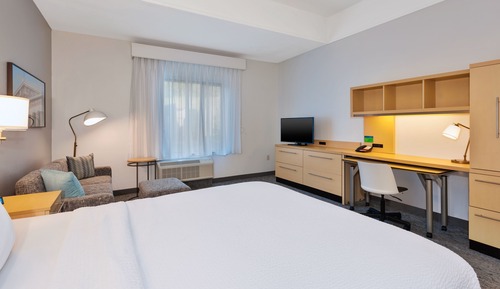 Studio, 1 King Bed with Sofa bed, Non Smoking