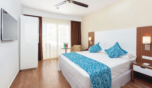 Double Room, Balcony, Pool View