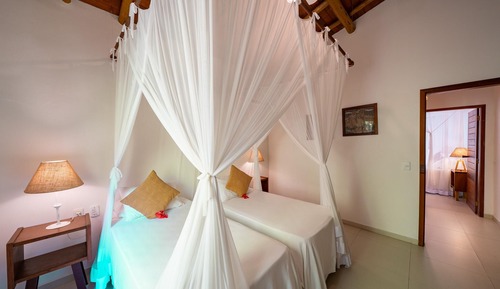Standard Chalet