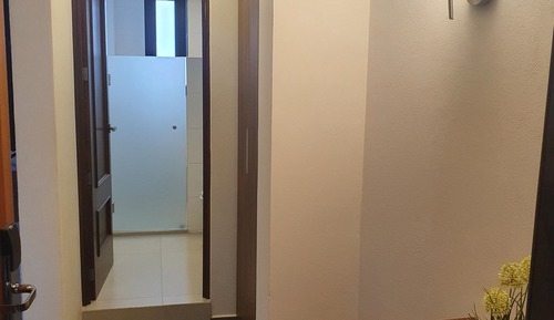 Standard Room, 1 King Bed, City View