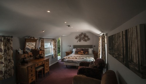 Suite (Heather)