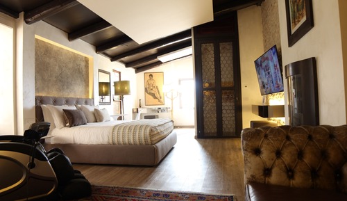 Suite, Valley View (Daniela)