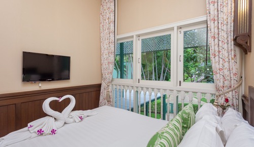 Deluxe Double Room, Garden View