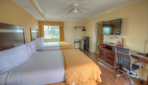 Standard Room, 2 Queen Beds, Accessible, Non Smoking