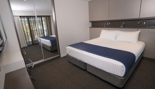Superior King Suite
