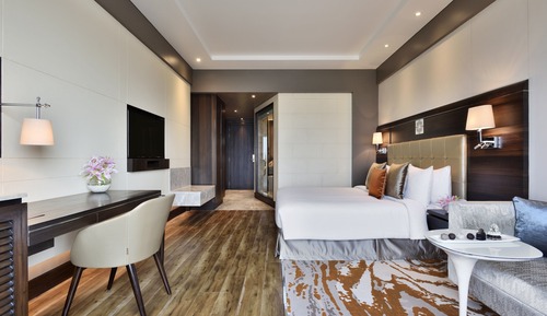 Deluxe Room, 1 King Bed