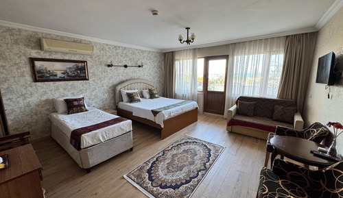 Triple Room with Sea View