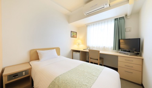 Single Room, Smoking (Type B)