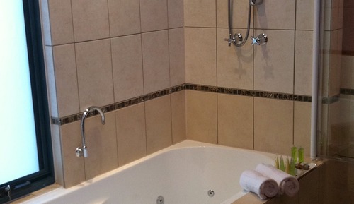 Leela Two-Bedroom Chalet with Spa Bath (2 Guests)