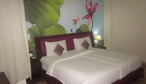 Standard Room, No Windows