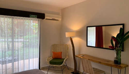 Superior Room, 1 King Bed