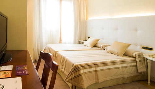 Economy Single Room