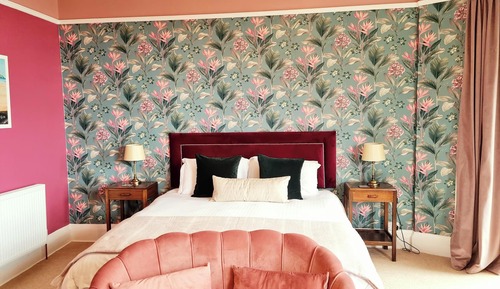 Double Room, Ensuite, Sea View (Room 6)