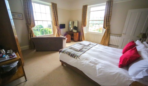 Double Room, Ensuite (Room 5)