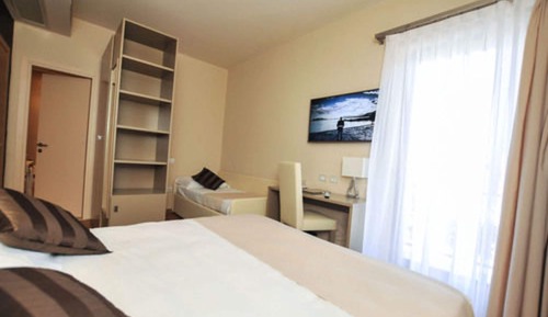 Triple Room, Balcony