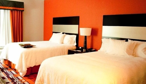 Room, 2 Queen Beds, Accessible, Non Smoking