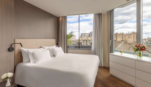 Studio, Terrace (Extra Bed 2 Adults + 1 Child)