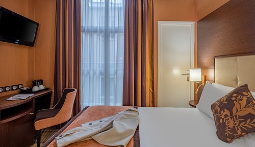 Classic Double Room, Courtyard View