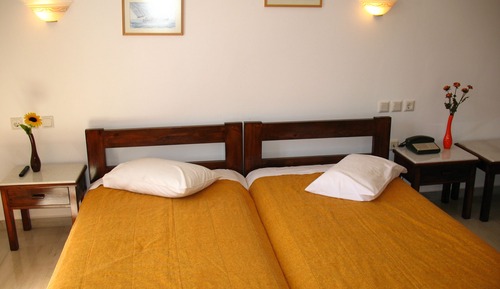 Economy Room