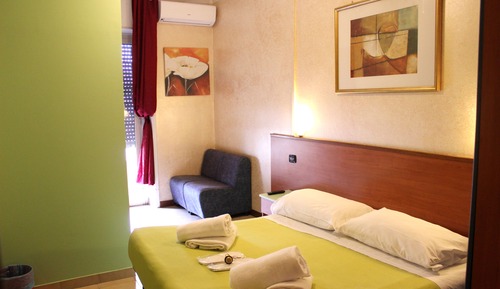 Standard Double or Twin Room, Private Bathroom