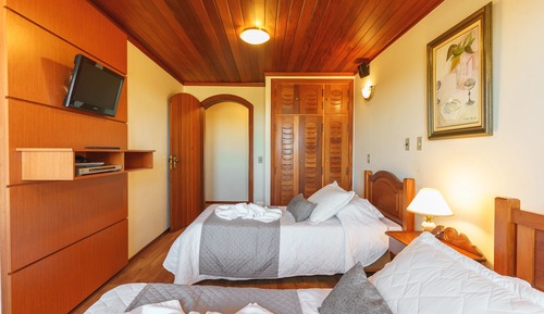 Family Apartment, 2 Bedrooms, Connecting Rooms