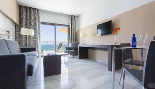 Junior Suite, Balcony, Beach View (3 adults)